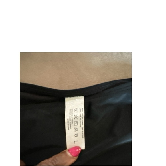 Black Bikini Bottom – Size Large – New With Hygienic Liner - Picture 6 of 6